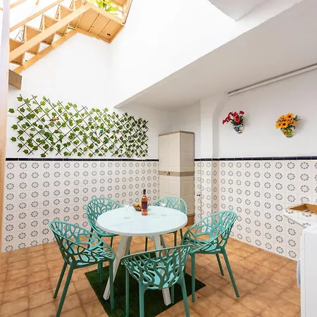 Sol Y Playa Centro * 네르하