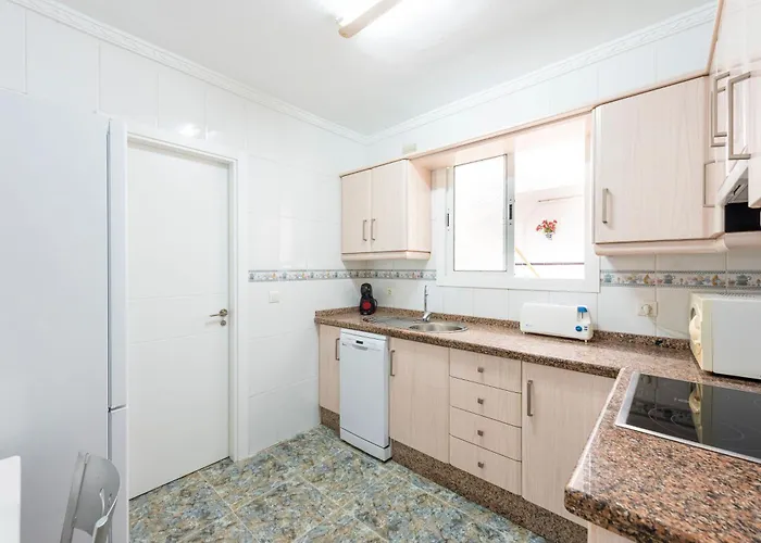 Sol Y Playa Centro * נרחה